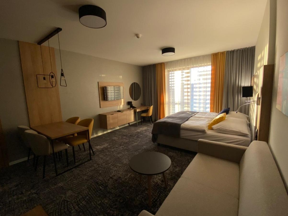 Apartment Family Besenova - Free Swimming Pool Buitenkant foto